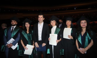 579 млади лекари се дипломираха днес Вместо реч обаче премиерът