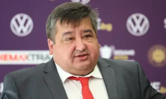 Шефът на ПФЛ е на отдавна планирано пътуване в чужбина