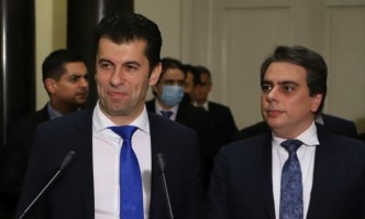 От Фейсбук профила на Соня КолтуклиеваКирил Петков два пъти излъга