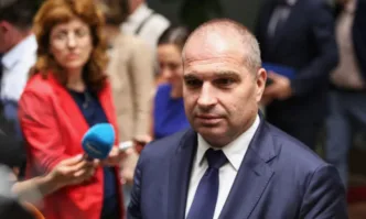 След решението на Конституционния съд аз съм в положението на