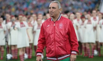 Легендата на българския футбол и Барселона Христо Стоичков направи своя