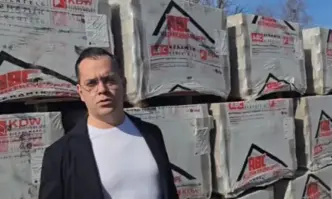 Общинските съветници на Добрич гласуваха по време на редовно заседание