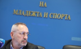 Служебният министър на младежта и спорта Андрей Кузманов е бил