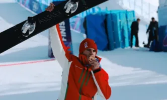 Бронзовият медалист от Олимпиадата в Милано Кортина Тервел Замфиров се