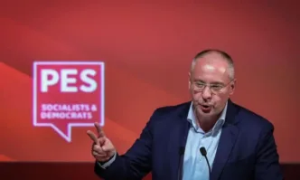 Корнелия Нинова трябва да подаде оставка защото в противен случай