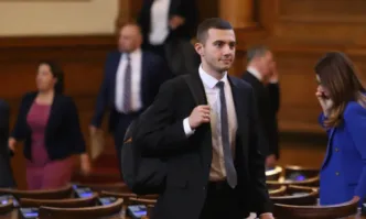 Кандидат депутатът на ПП ДБ за Ловеч избяга от среща с избирателите