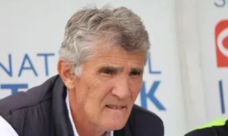 Достанич напусна Локо (Сф), поема Славия