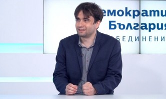 Нов министър в ново министерство Божидар Божанов освен експерт по