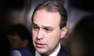 Не сме разгледали още новите договори за Ф 16 коментира в