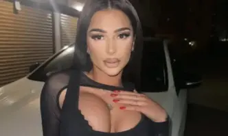 От Фейсбук профила на Георги ХаризановО Ама тя кара с