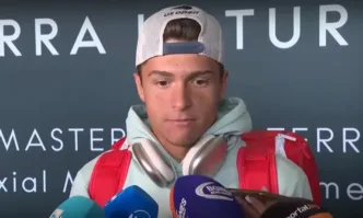 Ако искаш да стигнеш до големите сцени до върховете и