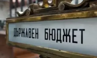 Преди пандемията новият дълг нарастваше под 2 милиарда годишно след