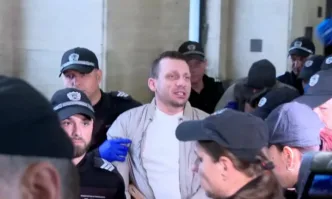 Д-р Станимир Хасърджиев в съда: Не съм докосвал това момче и ще го докажа