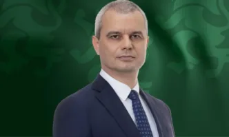 Костадинов критикува Радев: Вече официално правителството дава АМ Черно море на Турция