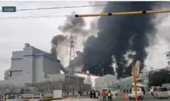 Взрив и последвал пожар в японската топлоелектроцентрала Такетойо в префектура
