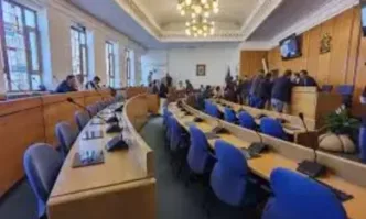 Решават кризата с паркирането в 4 квартала с над 1000 паркоместа