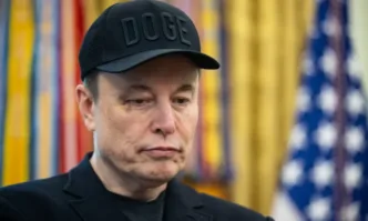 САЩ ще ревизира договорите с компании на Мъск, Тръмп подозира, че е бил дрогиран, за да се кара с него