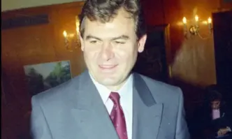 От Фейсбук профила на бившия вътрешен министър Богомил БоневПри паралелното