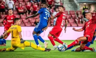 Гостуването на Левски в Израел на Апоел Беер Шева от