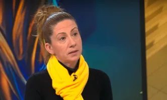 Майката на Николай Златков ще слага паметна плоча на Петрохан, качва се с камион и кран, каза на властите да не я спират