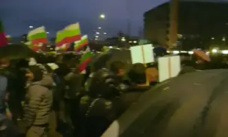 30 от настанените бежанци от центъра в столичния квартал Овча