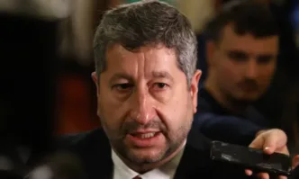 Ние получихме писмо за приемане на програмна декларация от колегите