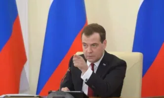 Заместник председателят на руския Съвет за сигурност Дмитрий Медведев заплаши