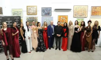 Валентино ни остави своята представа за красота като хармония като