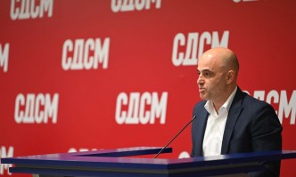 Кандидатът за нов премиер на РСВ кани в Скопие Кирил Петков, след като заеме поста