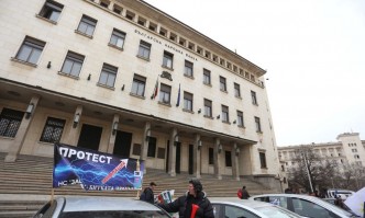 Ако са дошли да се учат на наш гръб по добре