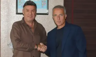 Реномираният испански рефер от близкото минало Давид Фернандес Борбалан е