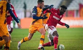 Новината обяви агентът на играча Ернан Банато пред радио