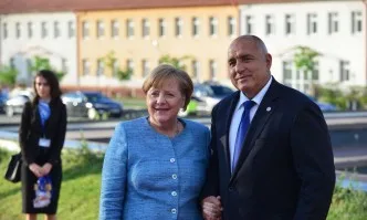 Борисов обсъди миграционния поток с Меркел