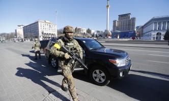 Затвори консулската ни служба в Киев