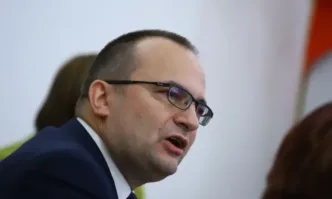 Демократична България предлага в проектобюджета за 2025 г двойно увеличение