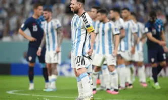 Вижте подробностиЗвездата на Аржентина Лионел Меси поднови пълноценни занимания