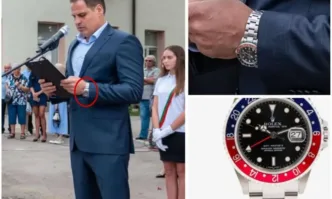 Кметът на Нови Искър с часовник за близо 40 000 лева