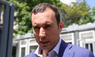 Терзиев глоби сметопочистващите фирми, които си позволиха да разкрият конфиценциалната информация, че не им плащат