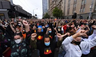 Арести в Австралия за нарушени COVID мерки по време на националния празник