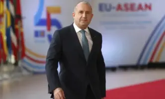 На 1 юни четвъртък държавният глава Румен Радев ще представлява