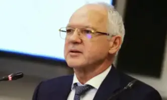 Чака ни гръцки сценарий и обедняване ако държавата скоро не