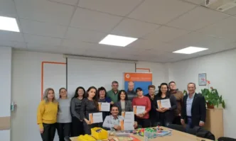 Компанията представи най новите тенденции в електроенергетиката и възможностите за кариерно