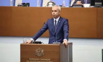 Всички в тази зала трябва да сме преди всичко българи