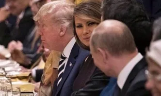 НА СНИМКА - Мелания и Путин си разменят топли погледи