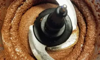 От Фейсбук профила на Емил КошлуковГледам готварски канал холандски Мъж