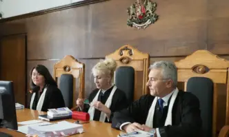 До 20 часа днес Върховният административен ВАС ще се произнесе