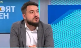 Директорът на 119 СУ в София Диян Стаматов също увери