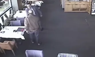 От Фейсбук профила на журналиста Стефан ТашевВ показанията на Малката