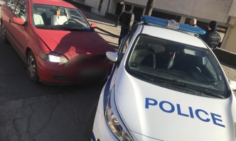 Истински боен арсенал е бил иззет край Казанлък съобщиха от