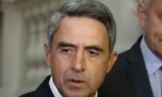 Това което виждам са напрежения всякакви в много и най различни